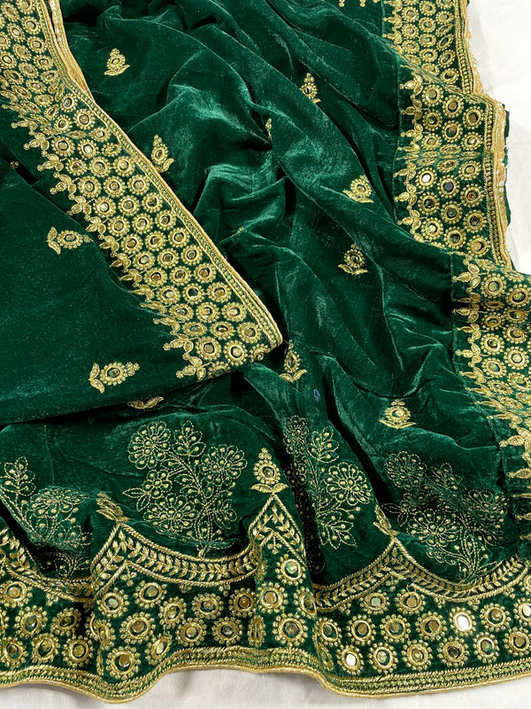 Riwayat Mukhmal Green Velevt Dupatta